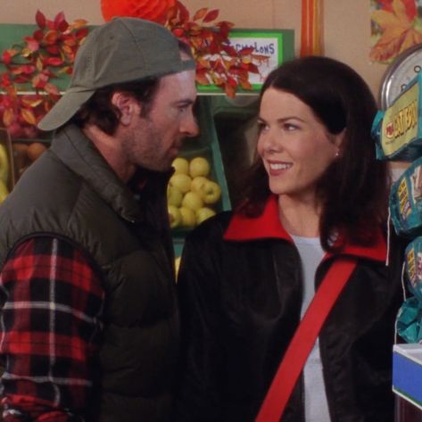 Lorelai And Luke, Luke Lorelai, Gilmore Girls Luke, Luke And Lorelai, Gilmore Girls Aesthetic, Luke Danes, Watch Gilmore Girls, Kaptan Jack Sparrow, Oy With The Poodles Already