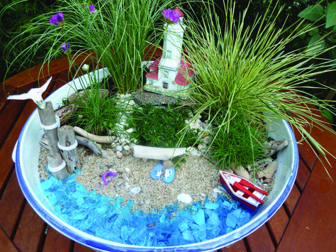 beach themed miniature garden | 1000+ images about BEACH Themed Fairy Gardens on Pinterest | Beach ... Miniature Mermaid, Container Gardening Ideas, Beach Fairy Garden, Fairy Garden Designs, Mermaid Fairy, Faeries Gardens, Mini Fairy Garden, Dish Garden, Garden Terrarium