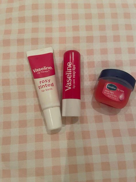 Vasline Aesthetic Pic, Vaseline Lip Balm Aesthetic, Rosy Vaseline, Aesthetic Lip Products, Aesthetic Vaseline, Vaseline Chapstick, Lipbalm Vaseline, Skincare Vaseline, Vaseline Aesthetic