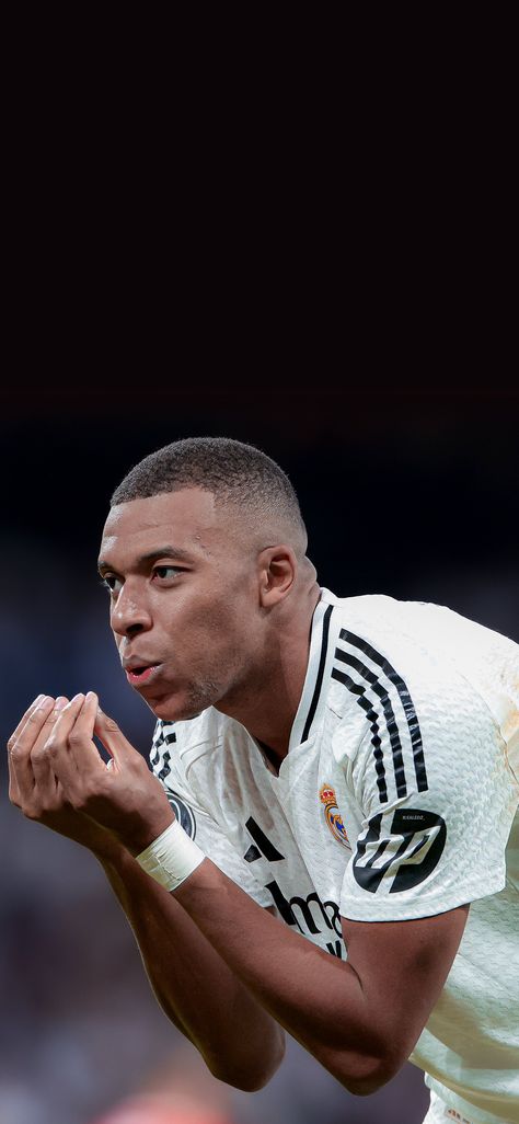 #mbappe #realmadrid #wallpapers Mbappe France Wallpaper, Real Madrid Mbappe, Mbappe Real Madrid Wallpaper, Kylian Mbappe Cute, Kylian Mbappe Wallpaper, Mbappe Wallpapers, Best Football Wallpapers, Kylian Mbappe Real Madrid, Mbappe Kylian