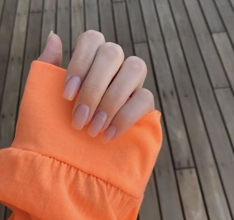 Kendall Jenner Nails, Jenner Nails, Chic Manicure, Kylie Jenner Nails, Almond Acrylic Nails, Neutral Nails, Clean Nails, Minimalist Nails, Dream Nails