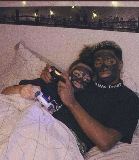 Basketball Relationship Goals, Stile Kylie Jenner, Flipagram Instagram, Black Relationship Goals, Cute Couple Outfits, Black Love Couples, Couple Goals Teenagers, Black Couples Goals, Foto Poses