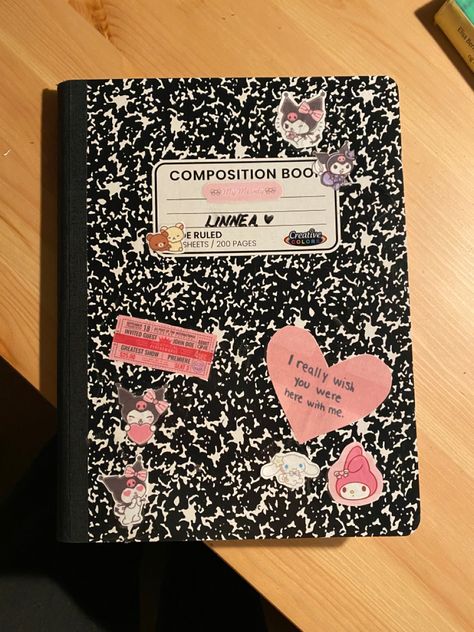 Composition Notebook With Stickers, Composition Book Cover Ideas, Mini Composition Books Ideas, Notebook Decoration Ideas Cover, Composition Notebook Ideas, Decorating Composition Notebooks, Composition Notebook Diy, Decorate School Supplies, Bullet Journal Month Cover