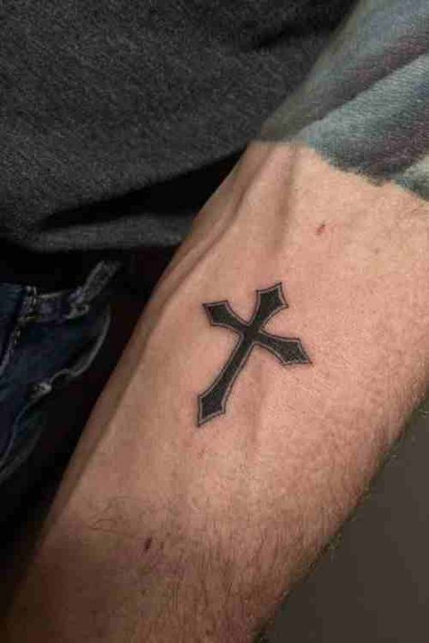 Ultimate Cross Tattoo Guide With 100+ Examples - Tattoo Stylist Back Cross Tattoos, Cool Cross Tattoos, Christian Cross Tattoos, Cross Tattoo On Hand, Crucifix Tattoo, Cross Tattoo Meaning, Unique Cross Tattoos, Simple Cross Tattoo, Small Cross Tattoo