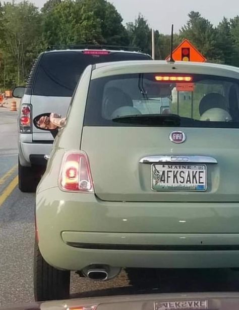 4FKSAKE Car License Plate Ideas, Custom Car Plates, License Plate Ideas, Funny License Plate, Vsco Pics, Plates Ideas, Cool License Plates, Funny License Plates, Car License Plates