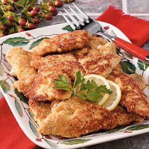 Fried Bluegill Fillets Recipe--from Taste of Home Bluegill Recipe, Crappie Recipe, Pork Cooking Temperature, Pescatarian Recipes, How To Cook Fish, Fish Dinner, Food Test, Fish Fillet, Game Food