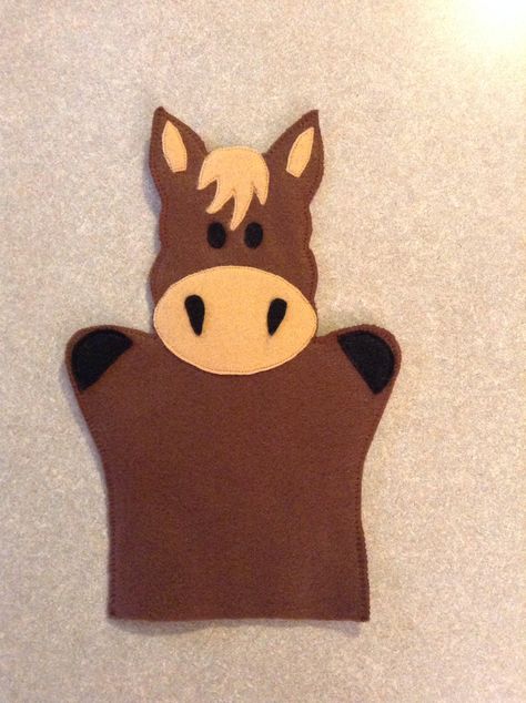 Felt Horse Puppet Kids Puppet Theater, Horse Puppet, Felt Horse, Handmade Puppet, Animal Hand Puppets, Finger Puppet Patterns, Felt Puppets, Glove Puppets, Puppets For Kids