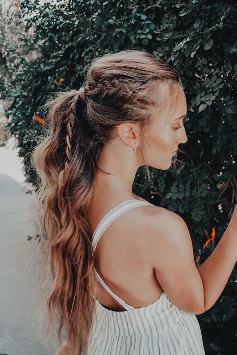 Boho Hairstyles For Long Hair, Hairstyle For Long Hair, High Ponytail Hairstyles, Braided Ponytail Hairstyles, Bohemian Hairstyles, High Ponytail, Messy Hair, Braided Hairstyles For Wedding, Easy Braids