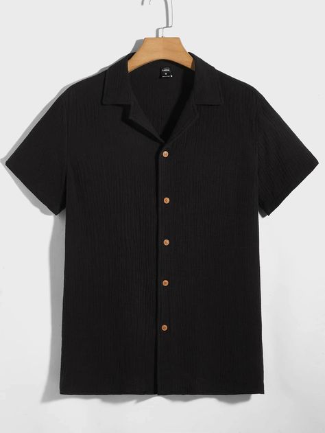 Textured T Shirt Men, Mens Button Up Shirts Outfits Casual, Plain Shirts For Men, Shirt Texture, Academia Aesthetic Outfit, Junior Shirts, Black Short Sleeve Shirt, Mens Casual Dress Outfits, Men Stylish Dress