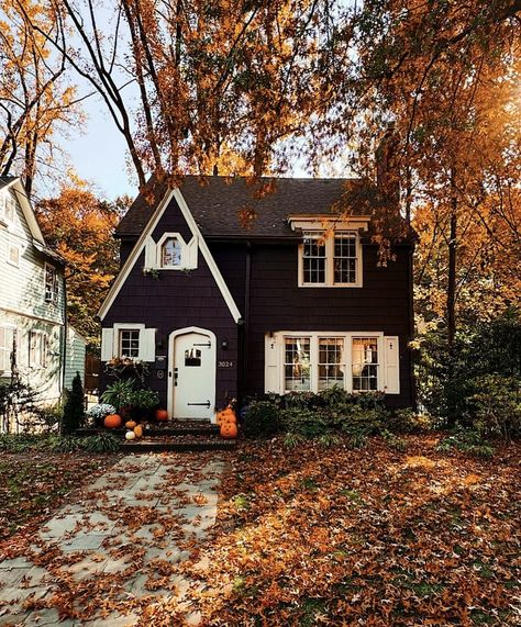 Dream House Exterior, House Goals, Dream House Decor, Fall Foliage, House Inspo, In The Fall, Dream Home Design, House Inspiration, My Dream Home