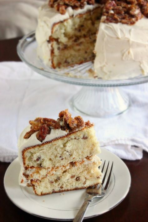 ♡ Gateau Praliné aux Noix de Pécan, glaçage vanillé ♡ Pecan Praline Cake, Cake Brown, Southern Recipes Desserts, Praline Cake, Vanilla Cream Cheese, Vanilla Cream Cheese Frosting, Pecan Praline, Sweet Foods, Southern Desserts