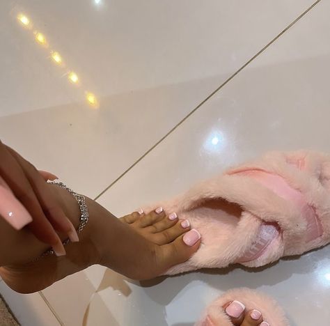 Short Classy Nails, Pink Pedicure, Acrylic Toes, Acrylic Toe Nails, Pink Toes, Cute Toe Nails, Soft Life, Cute Toes, Pink Acrylic