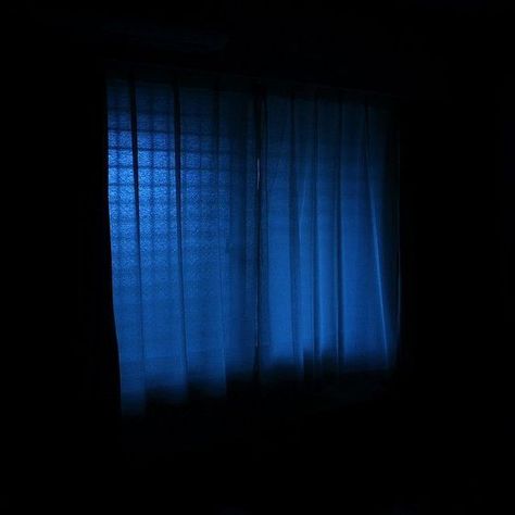 Photography Aesthetic Dark, Kyoko Sakura, The Wombats, Everything Is Blue, Photography Aesthetic, Blue Hour, Aesthetic Dark, Aesthetic Colors, Feeling Blue