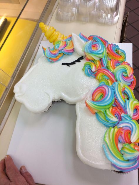 unicorn cupcake cake - Yahoo Image Search Results Unicorn Cupcake Cake Pull Apart, Unicorn Cake Cupcake, Pull Apart Unicorn Cake, Unicorn Pull Apart Cake, Unicorn Cupcake Cake Template, Cupcake Unicorn Cake, Cupcake Cake Unicorn, Pullapart Cakes Birthday Parties, Unicorn Pull Apart Cupcakes