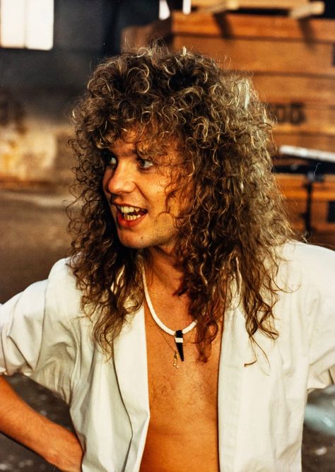 80s Rock Hair, Def Leppard Rick Savage, Rick Sav Savage, 80s Hair Metal, Rick Savage, Rock Hairstyles, 80s Hair Bands, Hot British Men, Bass Guitarist