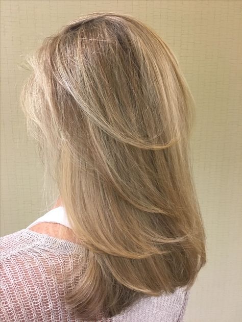 Medium Brown Blonde Hair, Blonde Highlighted Hair, Matilda Djerf Hair, Blonde Layered Hair, Summer Blonde Hair, Dyed Blonde Hair, Honey Blonde Hair, Matilda Djerf, Blonde Hair Inspiration