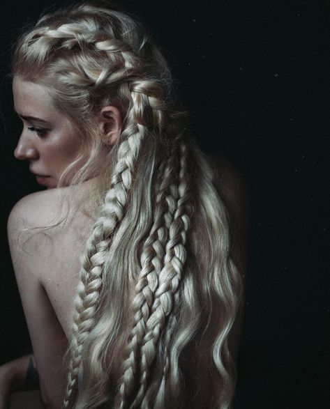 Targaryen Aesthetic, Game Of Thrones, A Woman, Braids, Blonde, Instagram Photos, Hair, White, Instagram