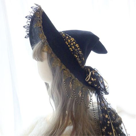 Ren Faire Outfits, Lunar Witch, Witch Cosplay, Black Witch Hat, Fantasy Witch, Hat Aesthetic, Witch Costumes, Black Witch, Witchy Fashion