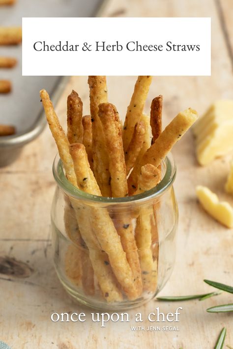 Cheddar & Herb Cheese Straws Guest Recipes, Savory Pie Crust, Baked Appetizers, Cheesy Breadsticks, Once Upon A Chef, Savoury Biscuits, Cheese Straws, Herb Cheese, Cheese Sticks