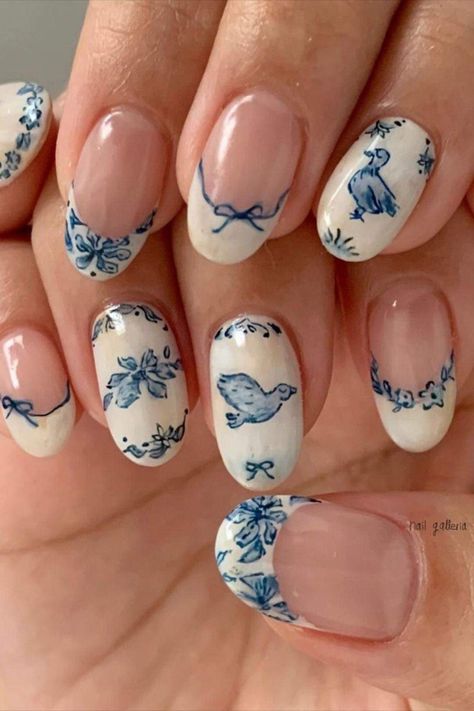 Acrylic Sky, Bird Nail Art, Blue Christmas Nails, Nails Minimalist, Blooming Gel, Blue And White Nails, Fall Blue, Nails Flower, Light Blue Nails