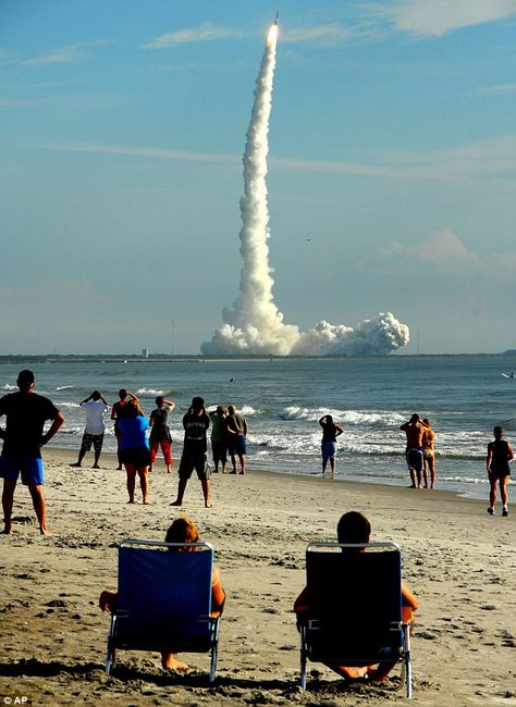 launch on the beach Cocoa Beach Florida, Cape Canaveral, Visit Florida, Cocoa Beach, Old Florida, Vintage Florida, Space Flight, To Infinity And Beyond, Space Shuttle