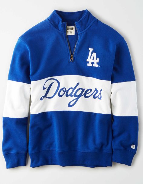 Womens Dodger Outfits, La Dodgers Outfit, Dodgers Outfit Women, Dodgers Outfit, Dodgers Shirts, Men Closet, Xmas List, Free Jeans, Jersey Outfit