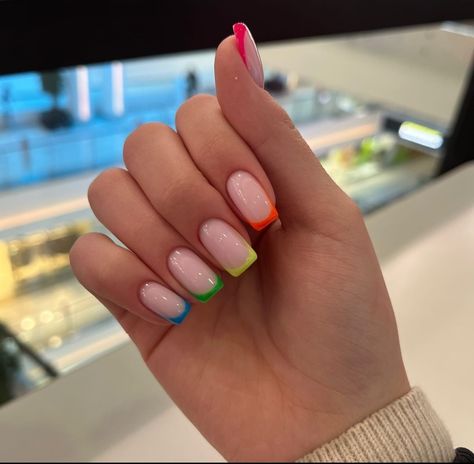 Colorful French Tip Nails Summer, Square Pride Nails, Short Nail Designs Rainbow, Short Rainbow Nail Designs, Fluorescent Nail Designs, Rainbow Checkered Nails, Shilak Ideas, French Rainbow Nails, Short Rainbow Nails