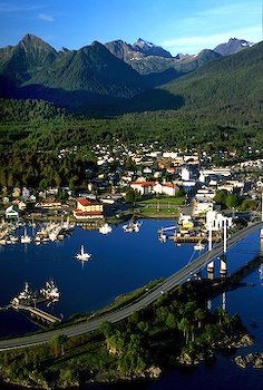 O Connell Bridge view, Sitka Alaska  the most startling thing about this place is that when the sun is shining -it looks just like this. you are in a story book setting that is so lovely  i will never forget the color of the sky when i was a child. Scenery Beach, Sitka Alaska, North To Alaska, Alaska The Last Frontier, Alaska Usa, Adventure Vacation, Nature Scenery, Alaska Cruise, Alaska Travel