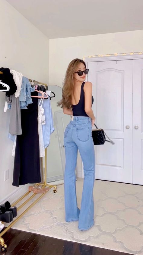 Kerina Wang, Flare Jeans Outfit, More Confidence, Teenage Fashion, Brand Me, Teenage Fashion Outfits, Black Sunglasses, Jean Outfits, Spring Outfit