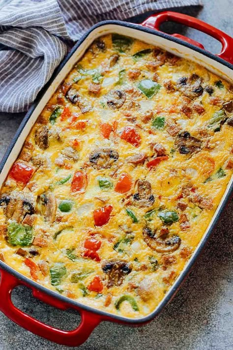 Denver Omelet, Resep Makanan Beku, Low Carb Breakfast Casserole, Menu Sarapan Sehat, Liver Care, Omelets Recipe, Feed A Crowd, Quiche Recipes, Breakfast Recipes Casserole