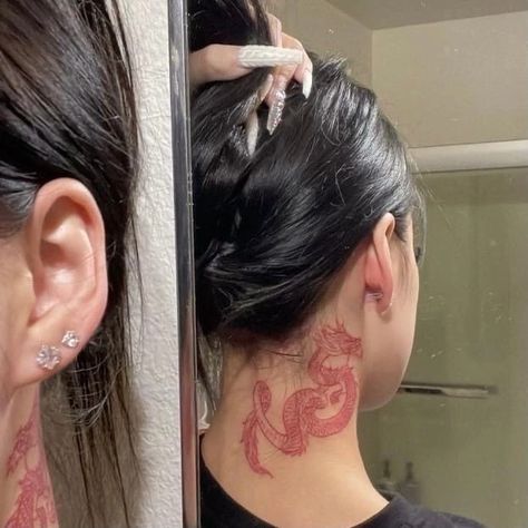 Dragon Neck Tattoo, Dragon Tattoo Neck, Ink Tattoo Design, Red Tattoo Ideas, Red Ink Tattoo, Line Tattoo Ideas, Red Tattoo, Dragon Tattoo For Women, Neck Tattoos Women