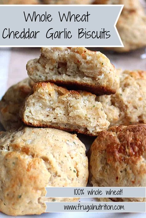 Whole Wheat Biscuit Recipe, Whole Wheat Biscuits Easy, Whole Wheat Einkorn Recipes, Mockmill Recipes, Wheat Biscuit Recipe, Healthy Biscuits Recipe, Cheddar Garlic Biscuits, Garlic Biscuits, Whole Wheat Biscuits