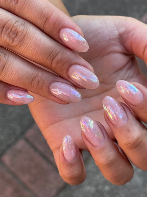 Simple Foil Nails, Iridescent Nails Flakes, Neutral Holographic Nails, Foil Ombre Nails, Sheer Holographic Nails, Foiled Nails Designs, Opal Iridescent Nails, Holographic Nail Foil, Foils Nails Designs