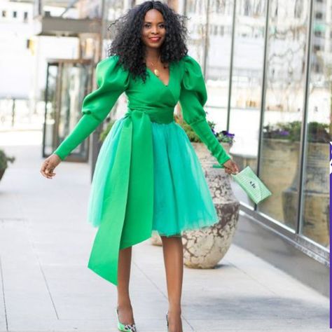 Shades Of Green Dresses, English Outfit, Green Outfits For Women, Father Of The Bride Outfit, African Blouses, The Color Green, Barbie Wedding Dress, Office Dresses For Women, Green Dresses