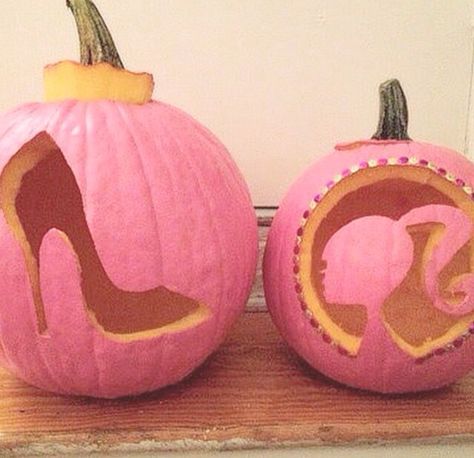 Cute Pumpkin Carving, Pumkin Carving, Pumpkin Carving Contest, Easy Pumpkin Carving, Pumpkin Contest, Barbie Halloween, Pumpkin Carving Ideas, Halloween Pumpkin Designs, Pumpkin Carvings Stencils