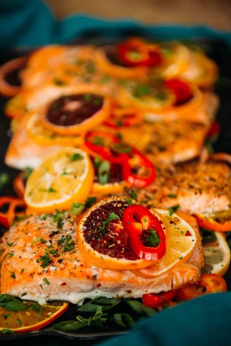 Baked Citrus Salmon | No Marinade 30 Minute Recipe - Girl Carnivore Salmon Bake, Citrus Salmon, Salmon Recipes Oven, Citrus Slices, Oven Baked Salmon, Baked Salmon Recipes, Campfire Food, Cooking Salmon, Leftovers Recipes