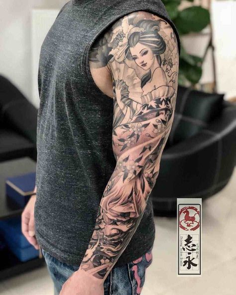 #tatouage japonais #geisha bras complet tattoo homme Geisha Tattoo For Men, Geisha Tattoo Sleeve, Tattoo Japonais, Japanese Geisha Tattoo, Geisha Tattoos, Japanese Leg Tattoo, Geisha Tattoo Design, Hipster Tattoo, Samurai Tattoo Design