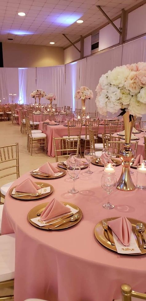 18th Party Ideas, Rose Gold Quince, Quince Decor, Quinceanera Pink, Pink Sweet 16, Sweet Sixteen Birthday Party Ideas, Sweet 16 Themes, Pink Quince, Quince Decorations