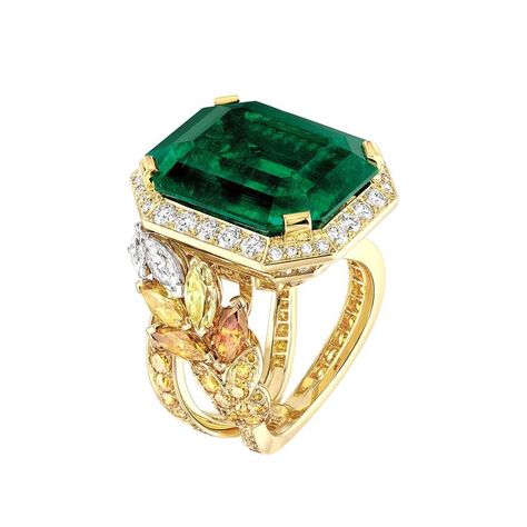 Chanel Le Blé: Chanel high jewellery collection 2016 | The Jewellery Editor Chanel Jewellery, Chanel Ring, Emerald Rings, Fairy Queen, High Jewellery, Chanel Jewelry, Emerald Engagement, Emerald Engagement Ring, Emerald Jewelry