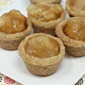 Apple Pie Cookie Cups, Snickerdoodle Apple Pie, Apple Pie Cookie, Fruity Cookies, Cookie Cups Recipe, Apple Pie Cookies, Tin Recipes, Apple Cinnamon Bread, Snickerdoodle Cookie