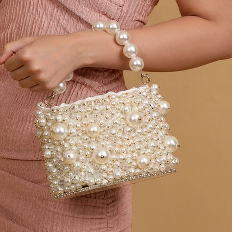 Where elegance meets craftsmanship – your dream bridal clutch 👰🏻‍♀️💫 🟩Website: www.modarta.in 🟩Ready to Ship 🟩98 min Delivery in Delhi 🟩Multiple Payment options available 🟩Gift Wrapped 🟩Shipping Worldwide 🟩Personalised Customer Support [ Pearl bags, bridal clutch, luxury bridal accessories, fashion accessories, premium luxury, statement fashion, luxury accessories, Modarta india ] #modartaindia #modarta #fashion #pearlbag #bags #pearls #bridalbags #statementfashion #statementbags #fashio... Pearl Bags, Statement Fashion, Bridal Clutch, Pearl Bag, Luxury Bridal, Accessories Fashion, Luxury Accessories, Fashion Luxury, Bridal Accessories