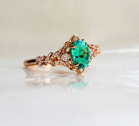 Emerald Engagement Ring Gold, Fairytale Ring, Engagement Ring Gold, Fantasy Ring, Emerald Band, Green Sapphire Engagement, Green Sapphire Engagement Ring, Fancy Jewelry Necklace, Sunflower Ring