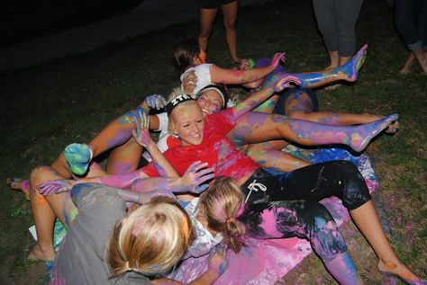 Gamma Chi Chapter played "messy twister" with washable paint and a twister game board. Fun sisterhood! Messy Twister, Paint Twister, Bonfire Ideas, Sisterhood Events, Twister Game, Alpha Sigma, Sigma Alpha, Zeta Tau Alpha, Alpha Sigma Alpha