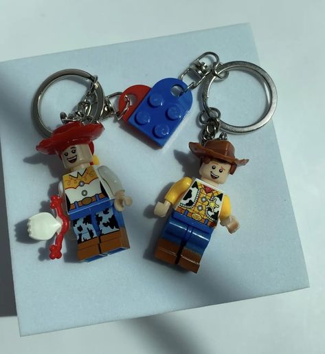 Matching Items For Couples, Matching Lego Keychain, Couple Keychain Ideas, Matching Keychains Couples, I Love Someone, Creative Gifts For Boyfriend, Matching Keychains, All The Small Things, When Im Bored