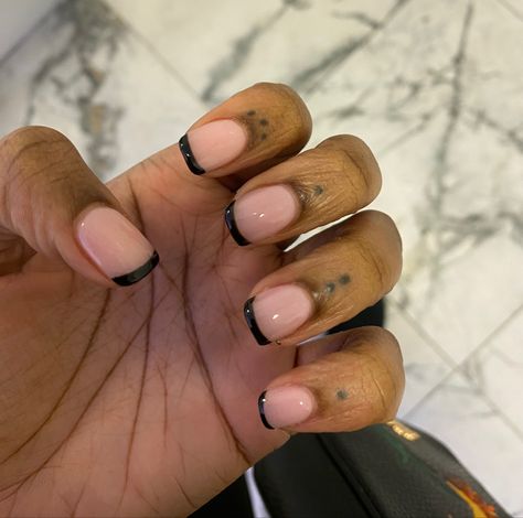 #snsnails #nails #shortnails #frenchtip Sns Dip Nails, French Tip Dip, Sns Powder, Black French Tips, Sns Nails, Black French, French Tips, Dip Powder Nails, Dipped Nails