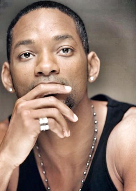 Will Smith Willow Smith, Leading Men, Young Celebrities, Jaden Smith, Jada Pinkett Smith, Black Hollywood, My Posts, Famous Faces, Poses For Men