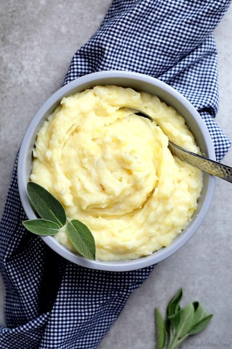 Sage Butter Garlic Mashed Potatoes | Delightful Mom Food Butter Garlic Mashed Potatoes, Traditional Mashed Potatoes Recipe, Homemade Mashed Potatoes Recipe, Garlic Mashed Potatoes Recipe, Mashed Potato Recipe, Roasted Garlic Mashed Potatoes, Homemade Mashed Potatoes, Sage Butter, Creamy Cucumber Salad