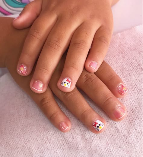 Little Kid Nails Designs, Kids Nails Cute Simple Short, Kids French Tip Nails, Kid Manicure Ideas, Nail Art Kids Girl, Toddler Nail Ideas, Toddler Nails Designs Kids, Toddler Nail Designs, Kids Gel Nails