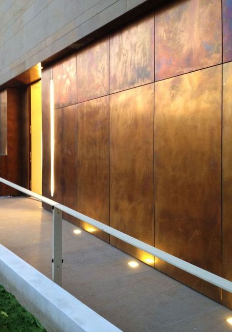 Metal sheet and panel for facade TECU® Brass_brownished by KME Italy S.p.A. - ARCHITECTURAL SOLUTIONS Metal Wall Panel, Metal Facade, Metal Cladding, Copper Wall, Metal Sheet, Metal Panels, Wall Cladding, Metal Design, Interior Walls