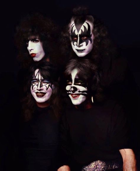 Kiss Group, Kiss Artwork, Gene Simmons Kiss, Space Ace, Best Kiss, Eric Singer, Band Kiss, Kiss Images, Kiss Members